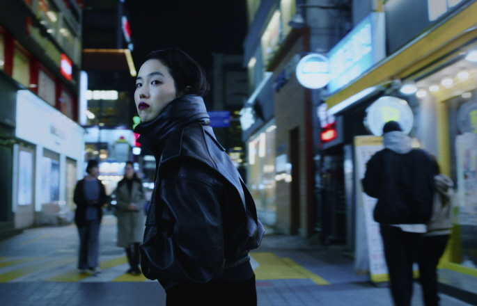 리턴 투 서울